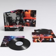 Oasis | Familiar To Millions - Live From Wembley 2000